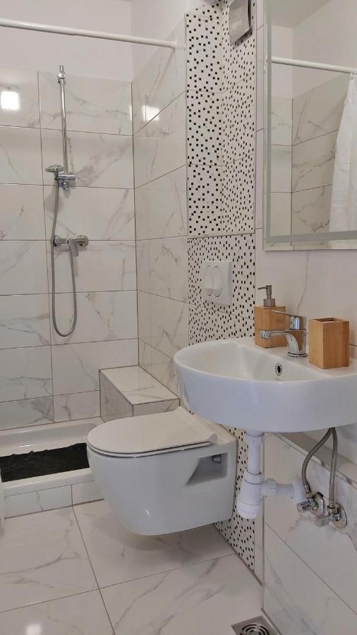 Apartments Zorica Duće Extérieur photo