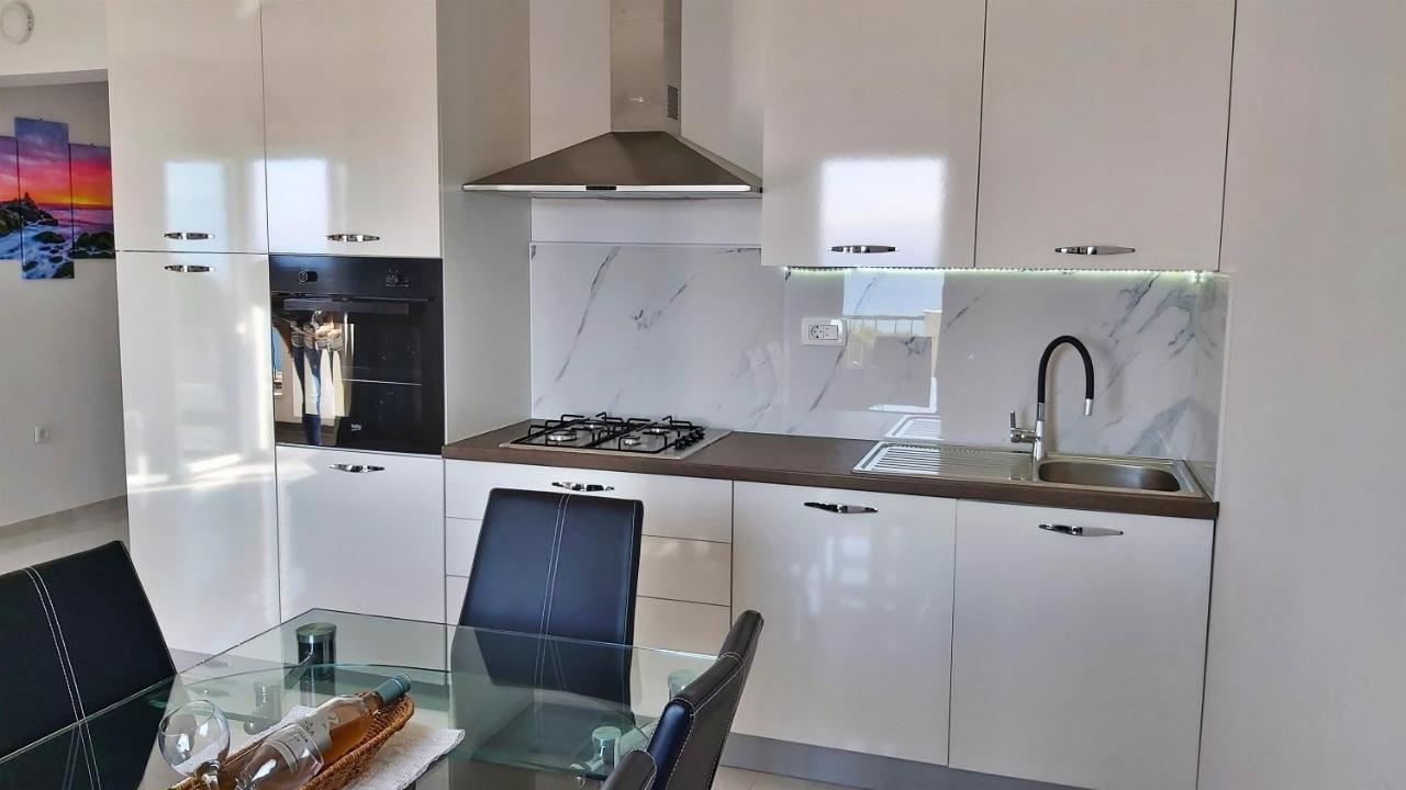 Apartments Zorica Duće Extérieur photo