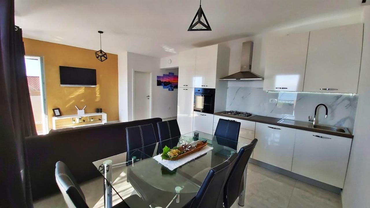 Apartments Zorica Duće Extérieur photo
